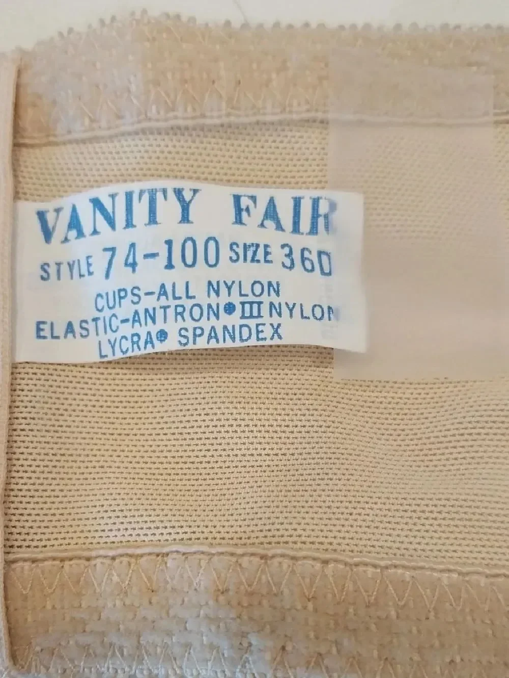 Vanity Fair Strapless Bra...Size 36D...New